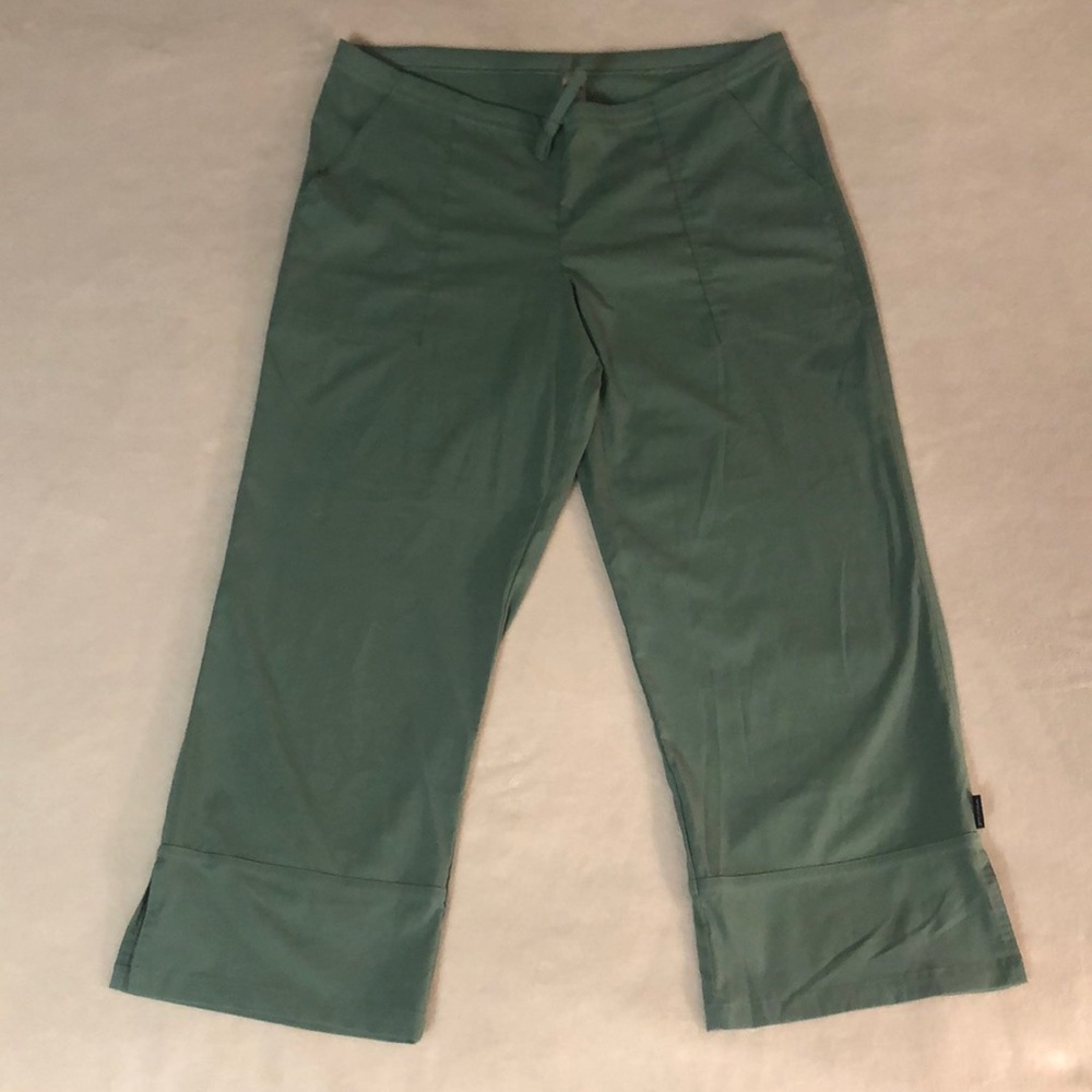 Stretchy Prana XL wide-leg, cropped yoga pants in light marine/sea green